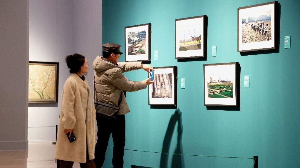 碧水东流——中国美术馆藏长江主题艺术精品展在京亮相