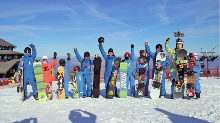 推动我国冰雪旅游加速迭代升级